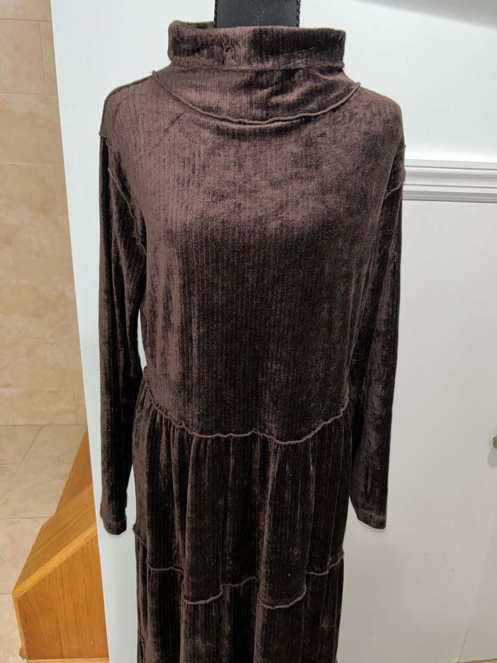 Riki Roy Brown Corduroy Tiered Maxi Dress Mock Neck Long Sleeve Size M - Picture 7 of 7